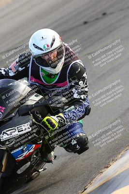 media/Jan-14-2022-Apex Assassins (Fri) [[4609ad47be]]/Trackday 2/Session 5/Turn 10 Inside/